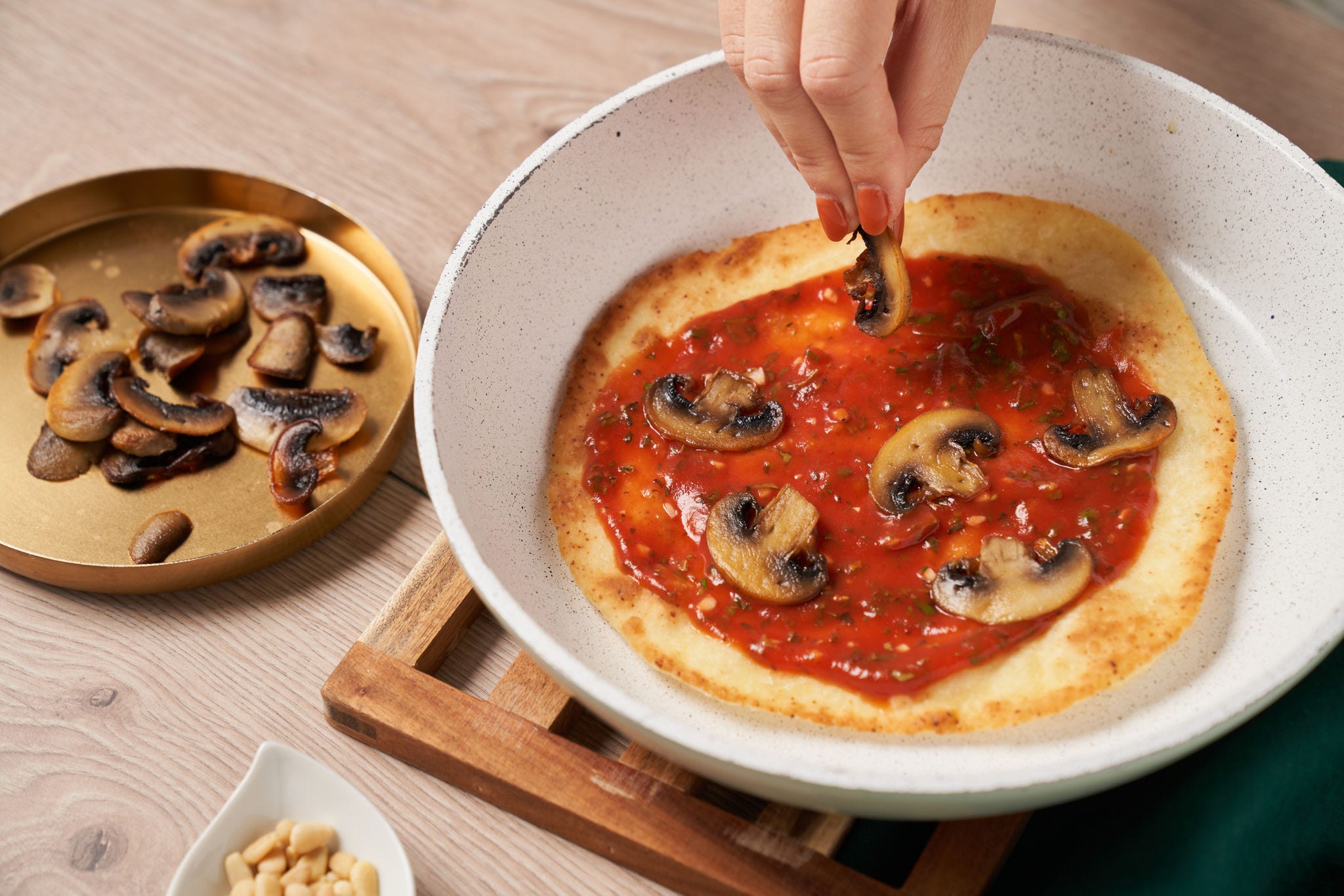 Pizza uit de pan – genieten van knapperigheid zonder oven