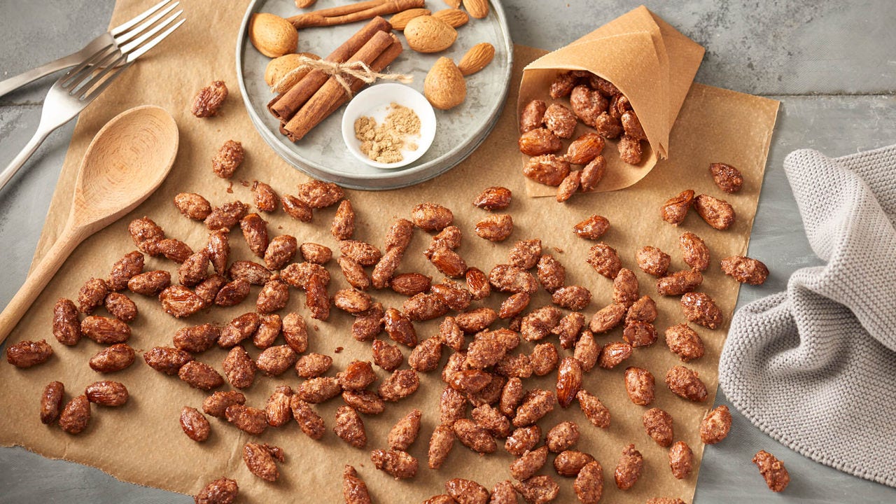 Gebrande amandelen – zoete klassieker van de kerstmarkt, gewoon huisgemaakt