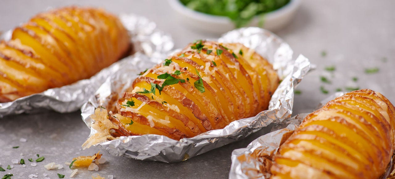 Hasselback-aardappelen – boterachtige aardappelen uit de oven