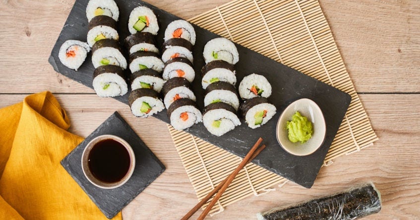 Zelf sushi maken: zo maak je maki-rollen & meer!