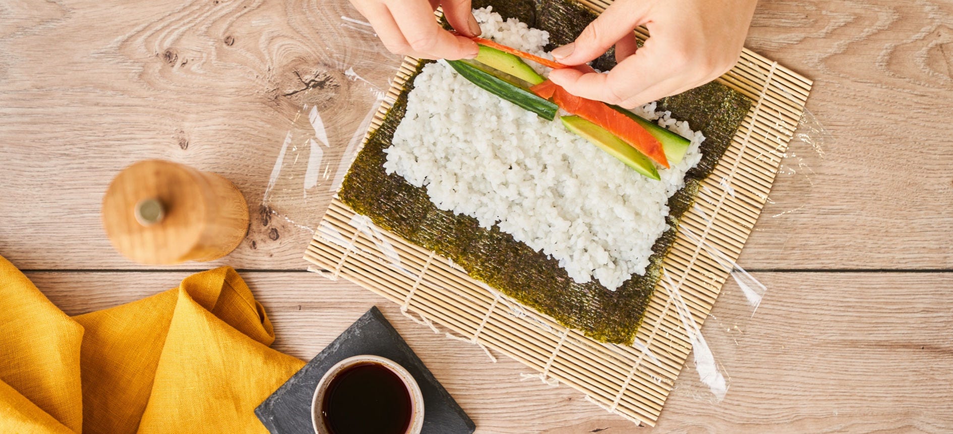 Zelf sushi maken: zo maak je maki-rollen & meer!