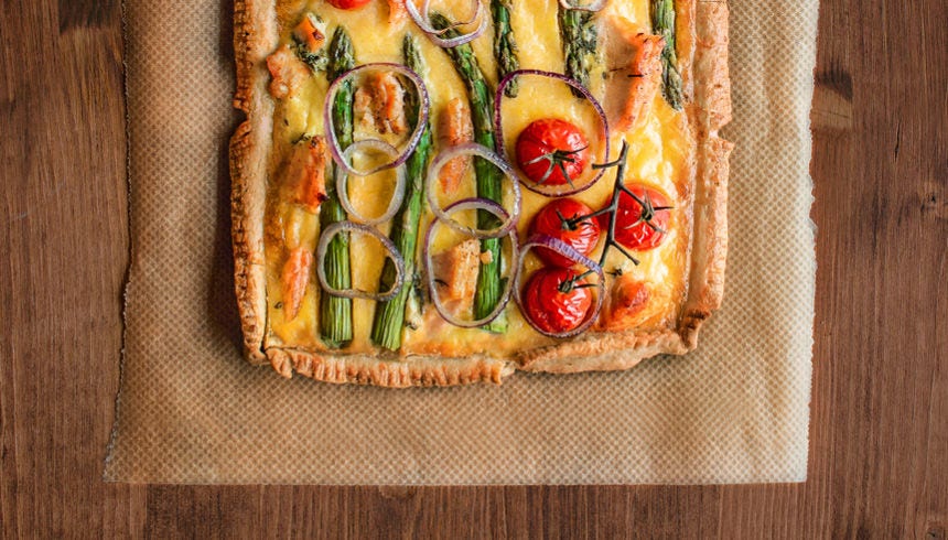 Zalmquiche met groene asperges – eenvoudig, hartig en vol van smaak