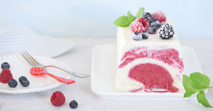 Fruitige bessenparfait – romig dessert, gewoon zelfgemaakt