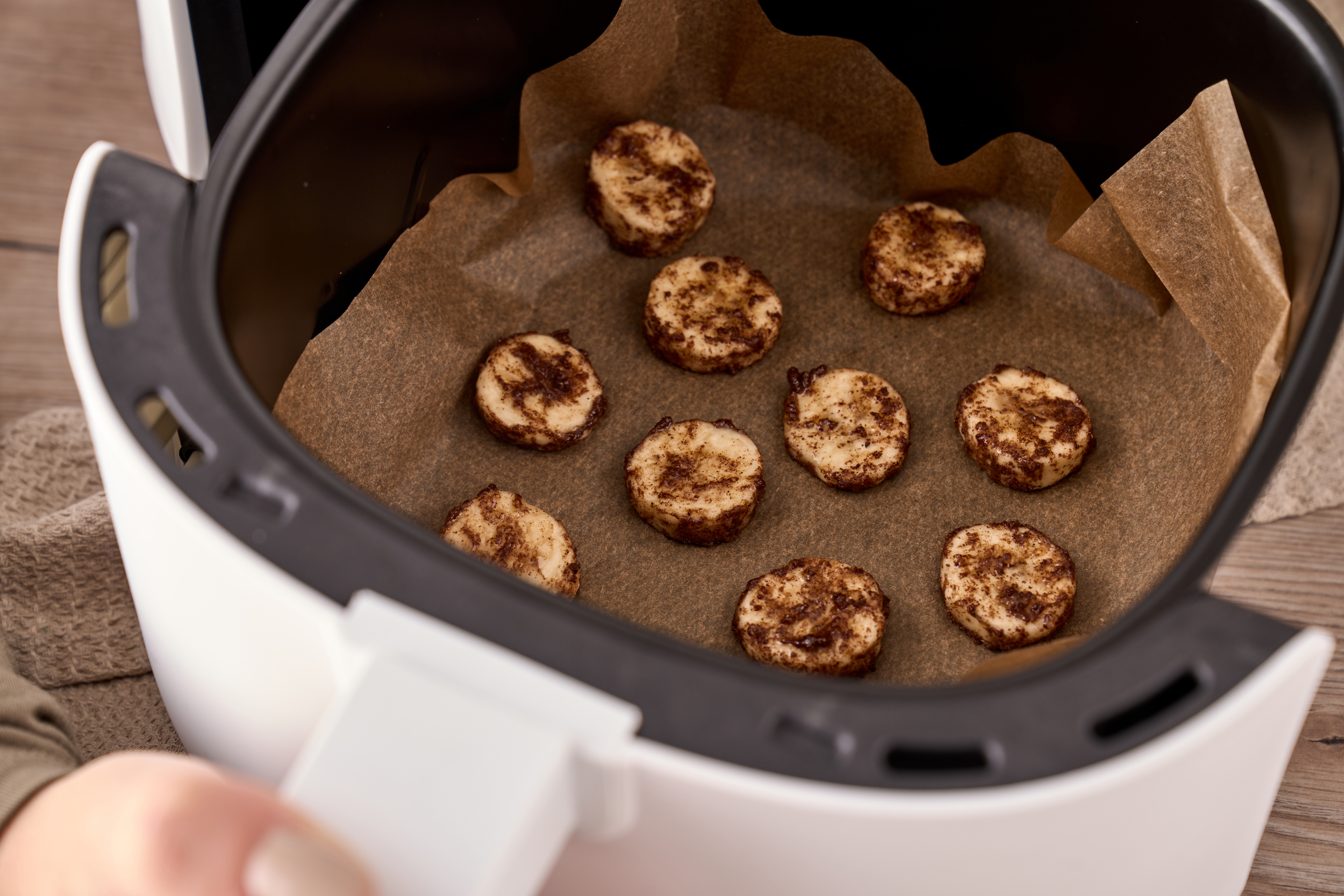 Warme chocoladekoekjes uit de airfryer – makkelijk, snel en hemels lekker