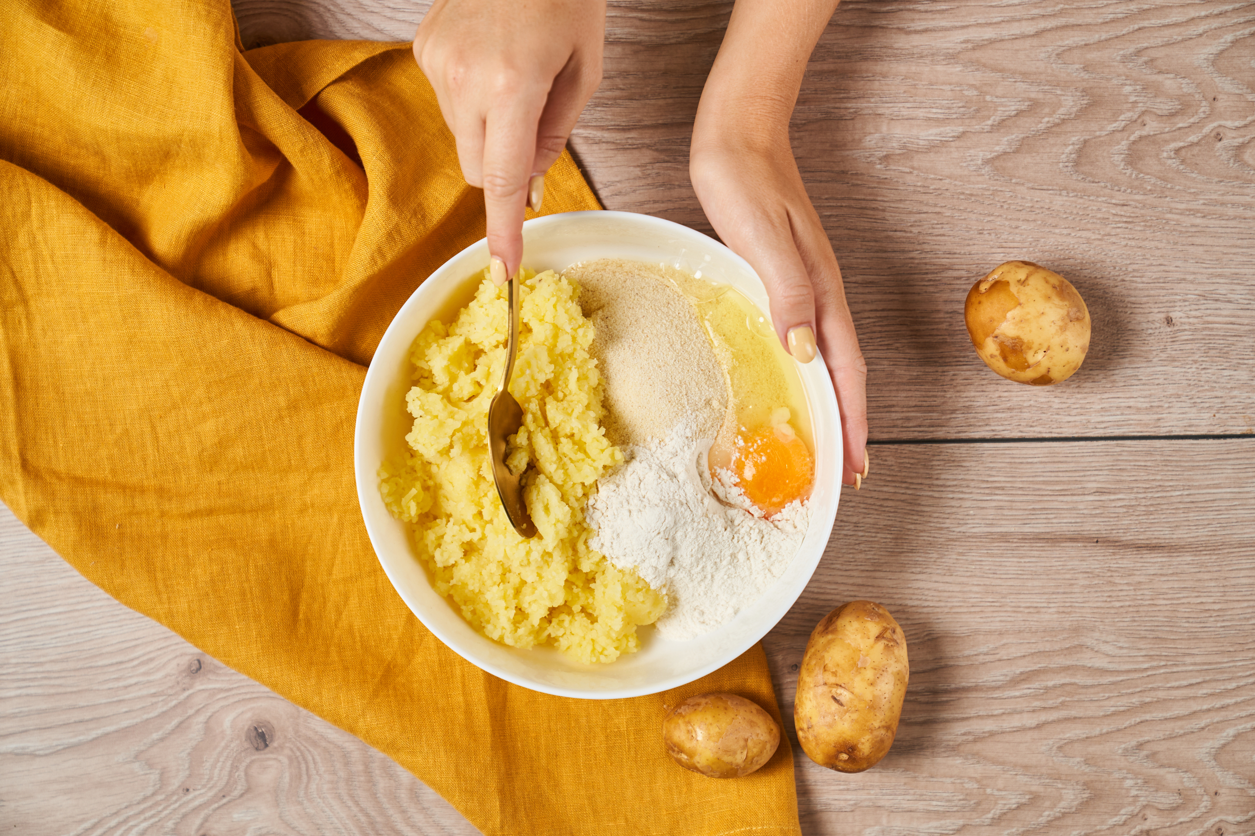 Italiaanse klassieker: gnocchi gemaakt van overgebleven aardappelen